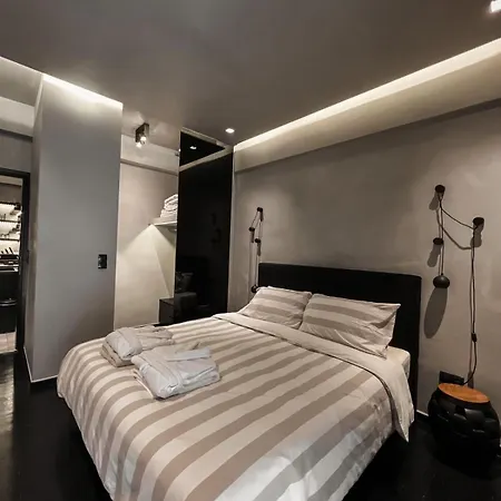 Casagold Glyfada Luxury Apartment Near The Sea-3